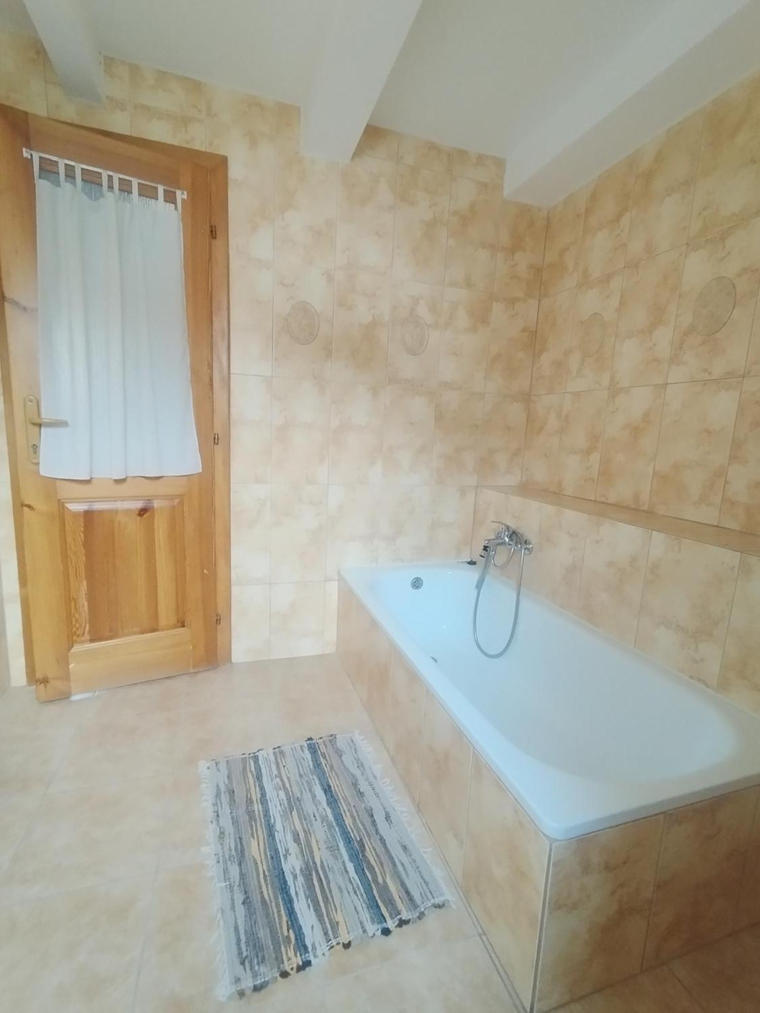 Drevenica U Holtana Apartment โอสชานิดซา ภายนอก รูปภาพ